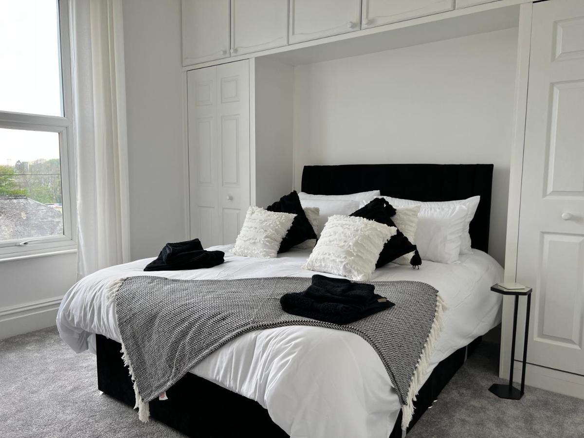 Heathcliff - 5 Bedroom House In Town Centre 滕比 外观 照片