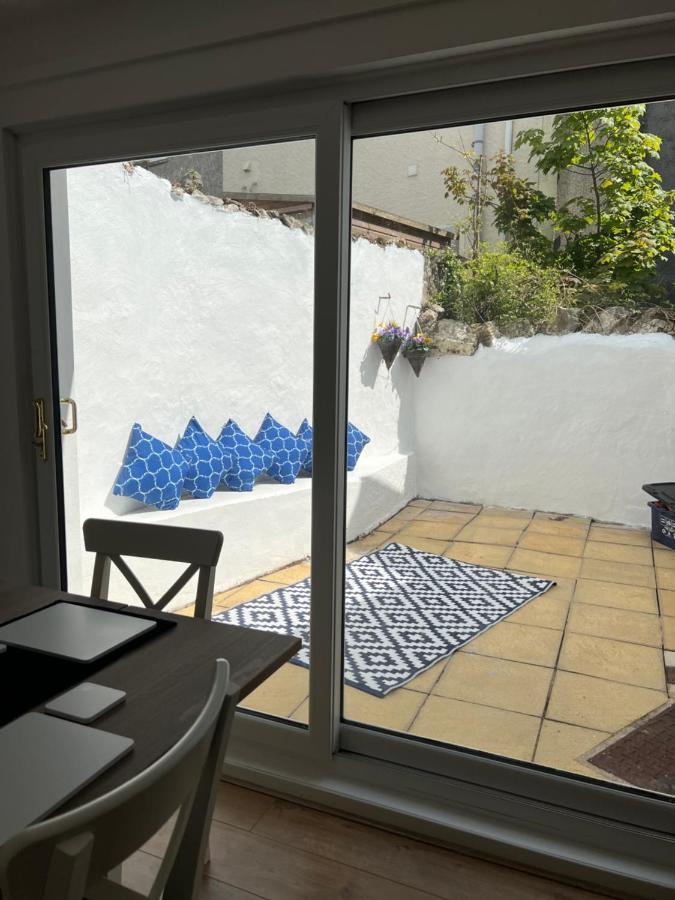 Heathcliff - 5 Bedroom House In Town Centre 滕比 外观 照片