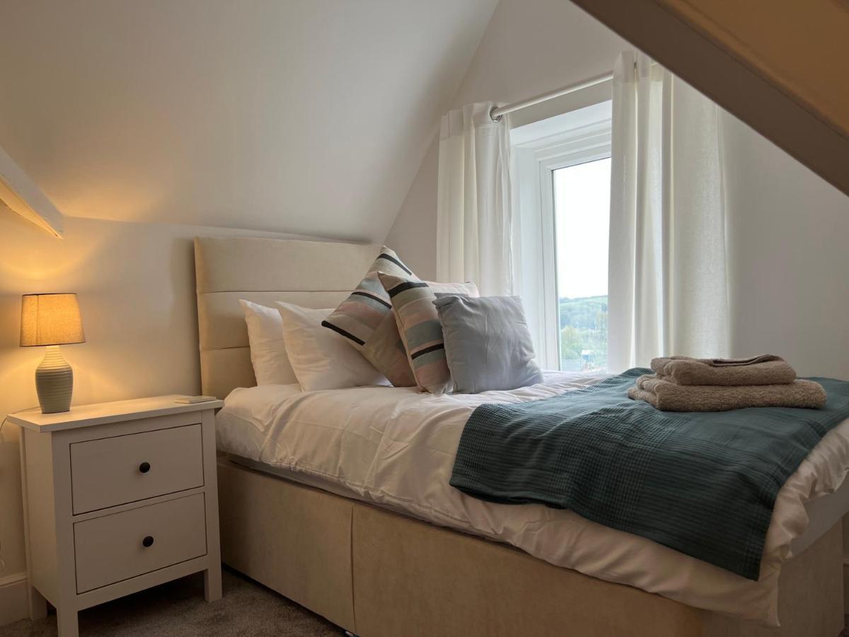 Heathcliff - 5 Bedroom House In Town Centre 滕比 外观 照片